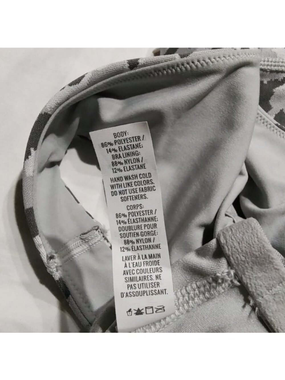 Offline by Aerie Gray Leopard Recharge Sports Bra XS Least Support Unpadded - Picture 7 of 7